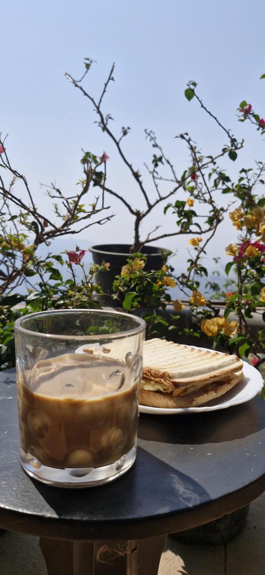 Dormitories/Hosteller, Giftland Homestay Aizawl Ngoại thất bức ảnh